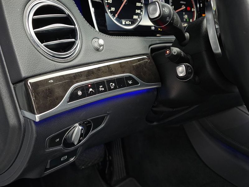 2016 Mercedes-Benz S-Class S350 d 4MATIC photo 16