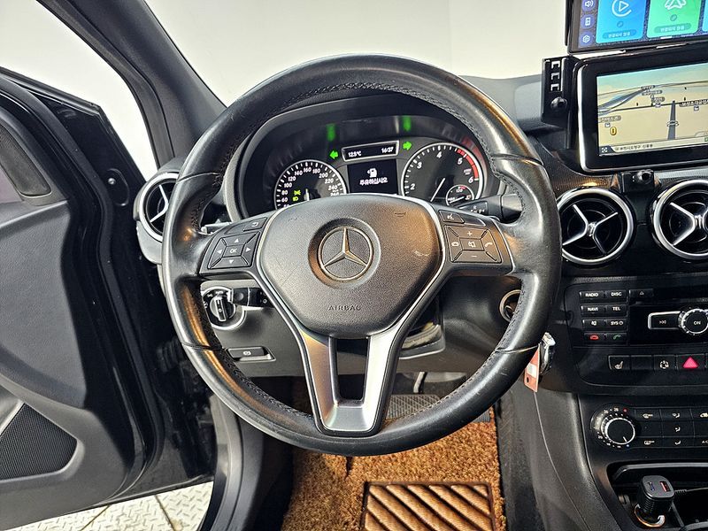 2015 Mercedes-Benz B-클래스 W246 B200 CDI Blue efficiency Sport pack photo 12