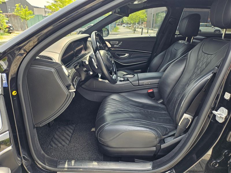 2016 Mercedes-Benz S-Class Maybach S500 4MATIC photo 12