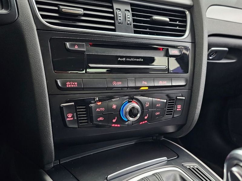 2015 Audi A4 30 TDI Dynamic B8 photo 16