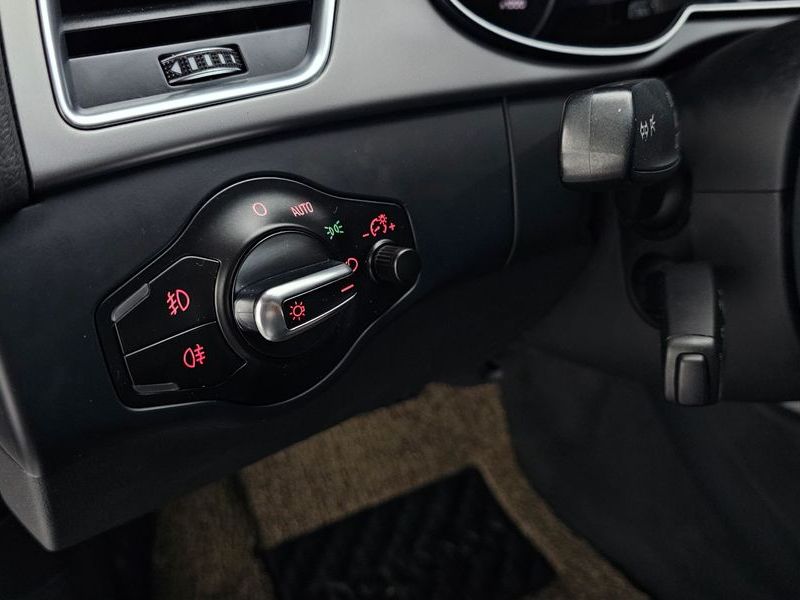 2015 Audi A4 30 TDI Dynamic B8 photo 19