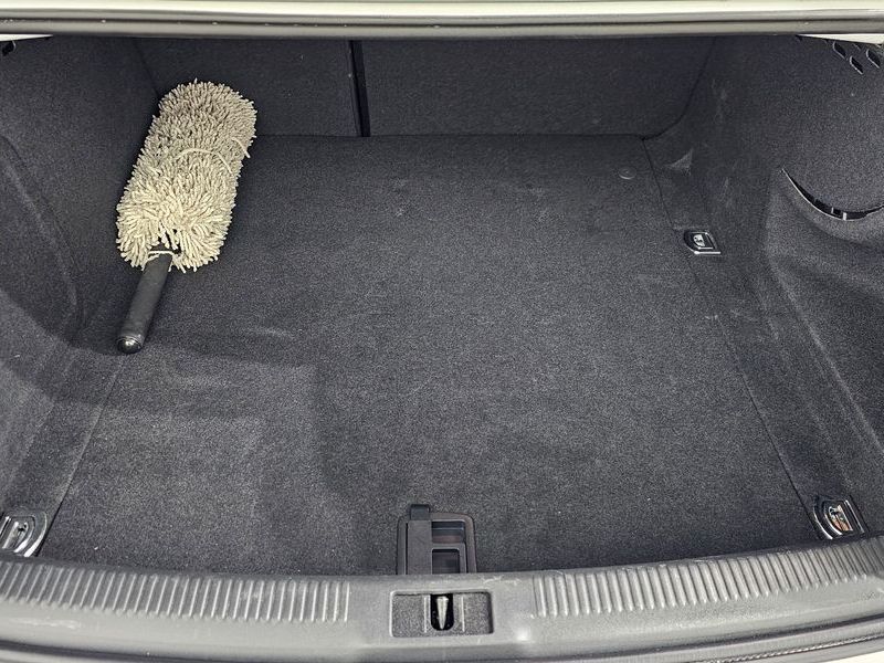 2015 Audi A4 30 TDI Dynamic B8 photo 20