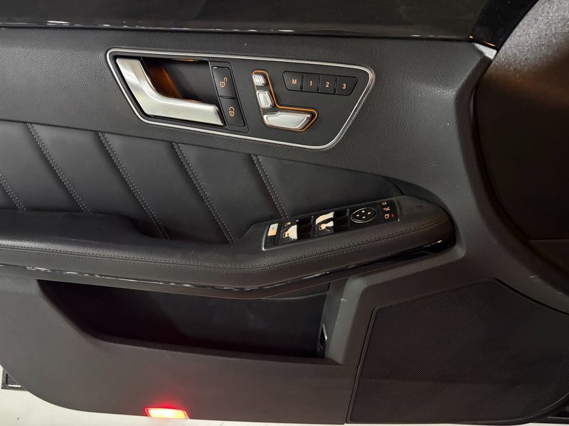 2015 Mercedes-Benz E-Class E220 CDI Avantgarde photo 8