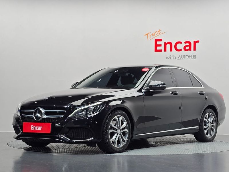 2017 Mercedes-Benz C-Class C220 d Avantgarde photo 1