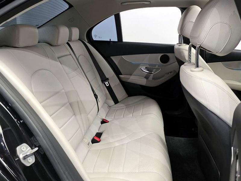 2017 Mercedes-Benz C-Class C200 Avantgarde photo 12