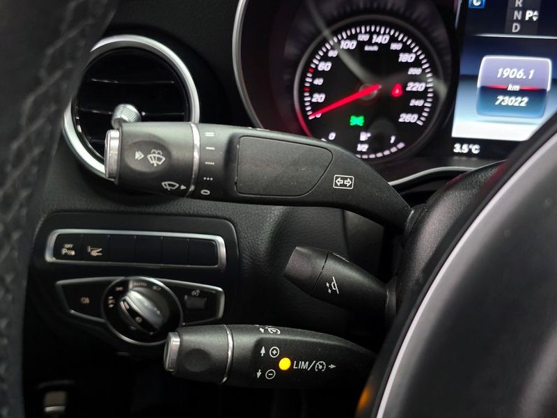 2017 Mercedes-Benz C-Class C200 Avantgarde photo 20