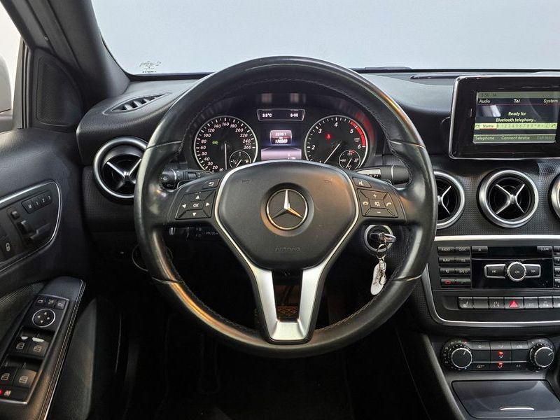 2015 Mercedes-Benz A-Class A200 CDI Style photo 13