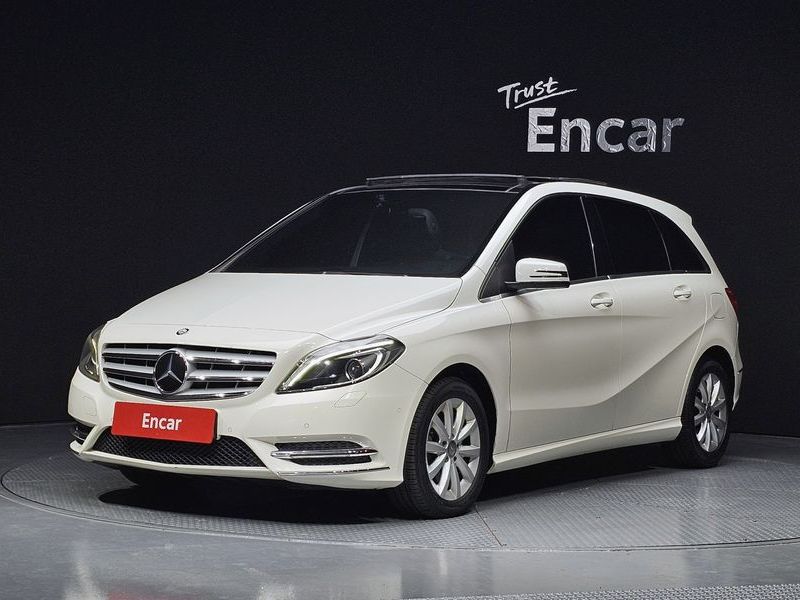 2015 Mercedes-Benz B-클래스 W246 B200 CDI photo 1