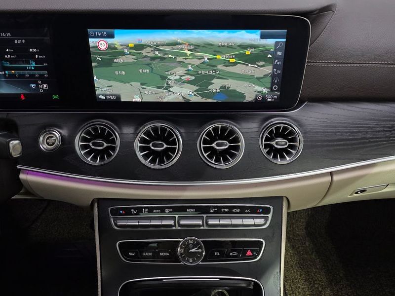 2017 Mercedes-Benz E-Class E220d Coupe photo 14