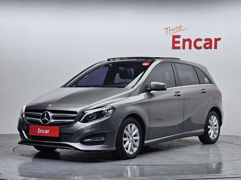 2015 Mercedes-Benz B-클래스 W246 B200 CDI photo 1