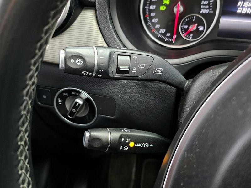2015 Mercedes-Benz B-클래스 W246 B200 CDI photo 19