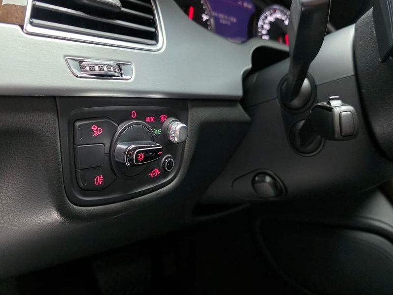2015 Audi A8 60 TFSI Quattro LWB D4 photo 14