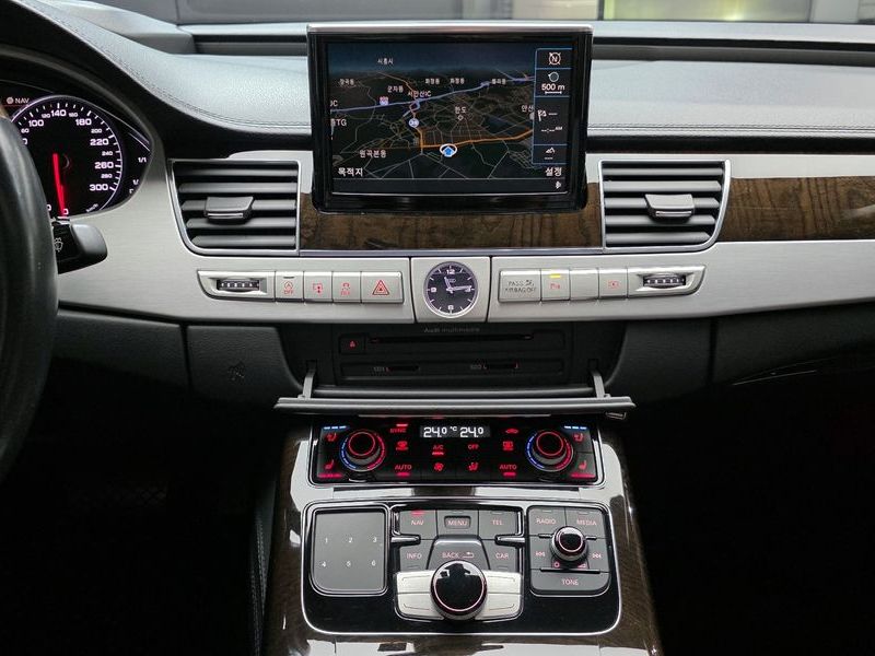2015 Audi A8 60 TFSI Quattro LWB D4 photo 18