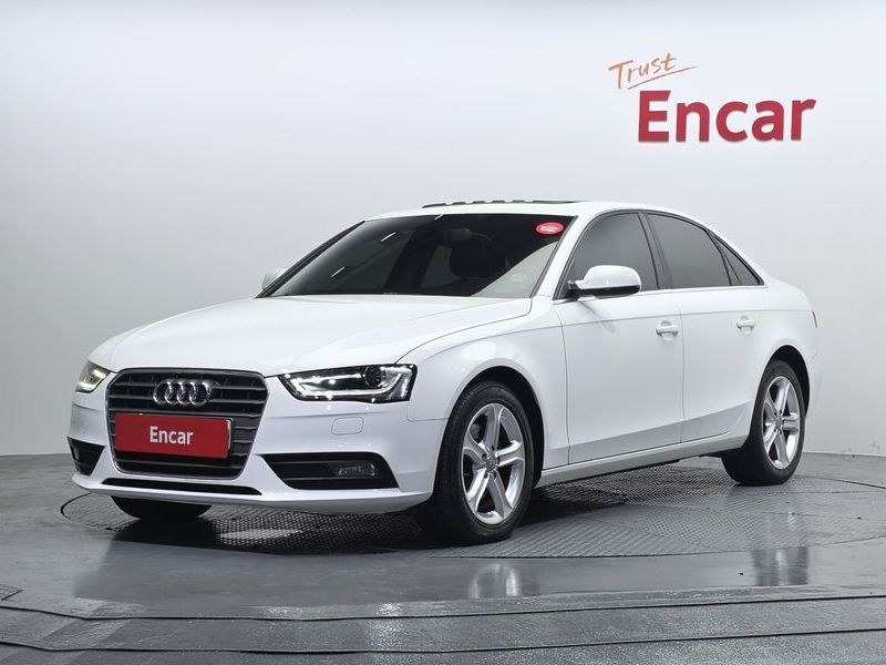 2015 Audi A4 30 TDI B8 photo 1