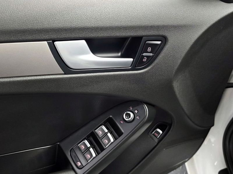 2015 Audi A4 30 TDI B8 photo 19