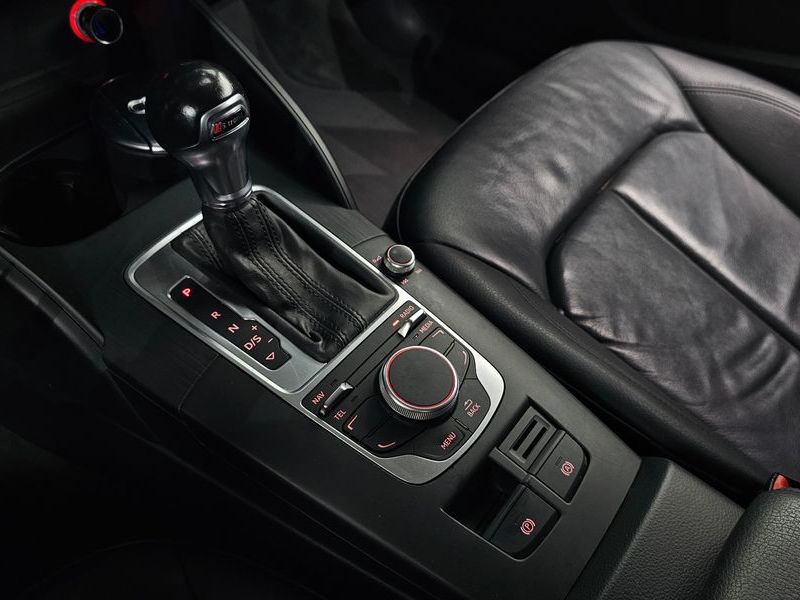 2015 Audi A3 25 TDI 8V photo 9