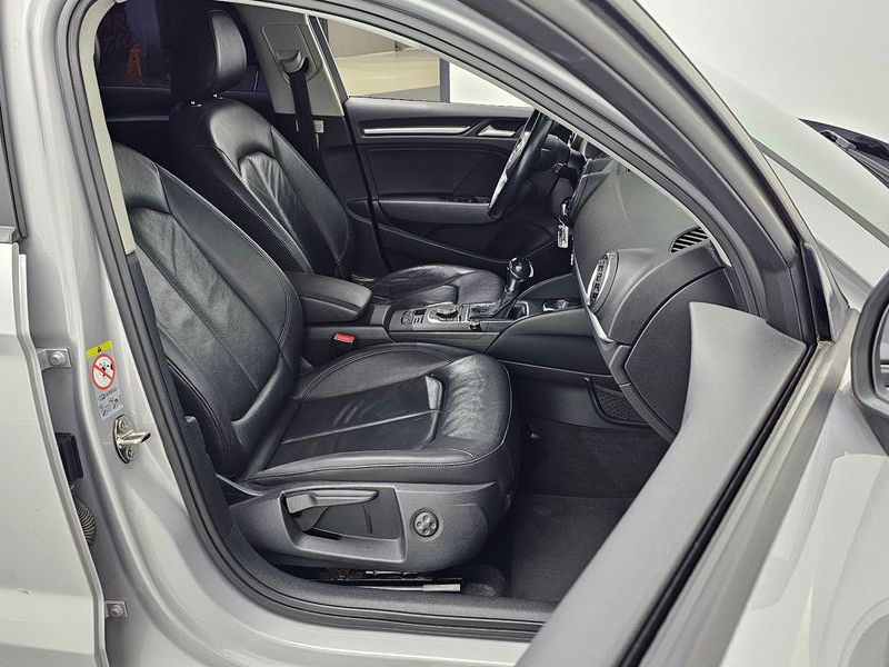 2015 Audi A3 25 TDI 8V photo 10