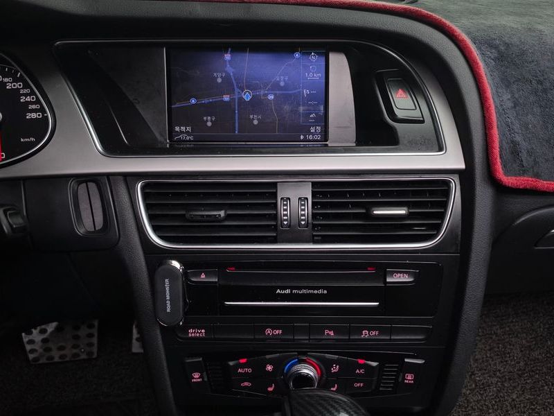 2015 Audi A4 30 TDI Dynamic B8 photo 14
