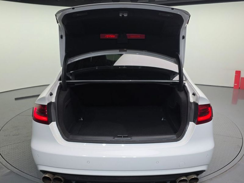 2015 Audi A4 30 TDI Dynamic B8 photo 20