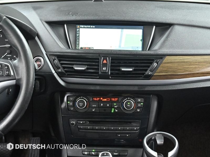 2015 BMW X1 xDrive 18d photo 14