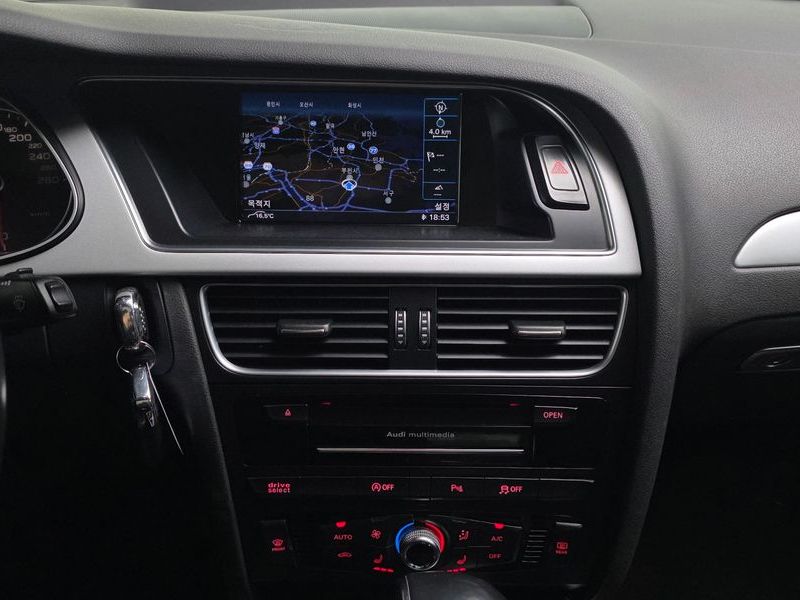 2015 Audi A4 30 TDI Dynamic B8 photo 14