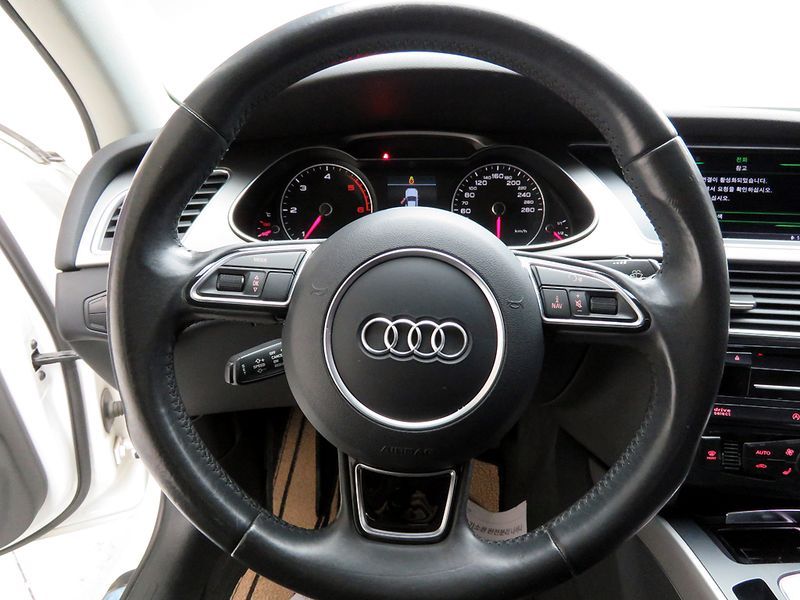 2015 Audi A4 30 TDI Dynamic B8 photo 8