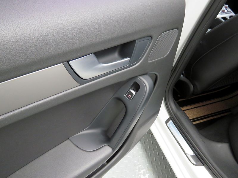 2015 Audi A4 30 TDI Dynamic B8 photo 15