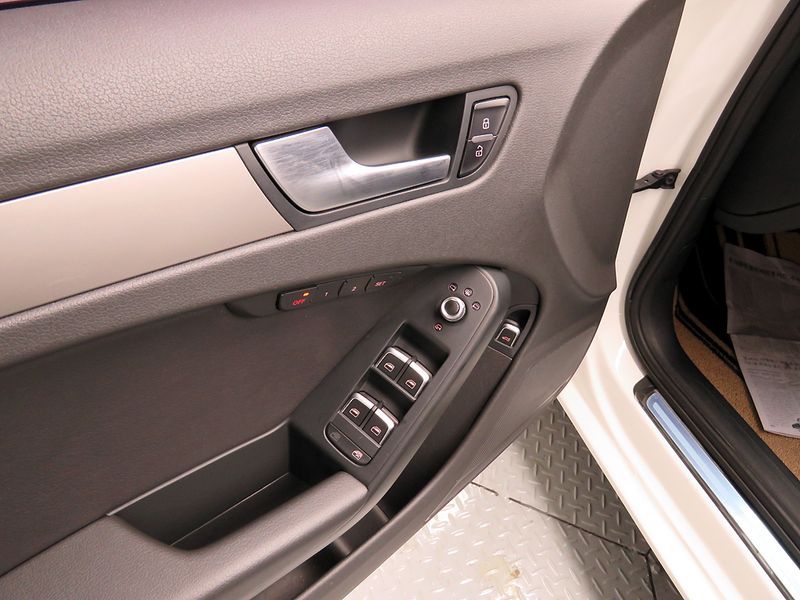 2015 Audi A4 30 TDI Dynamic B8 photo 16