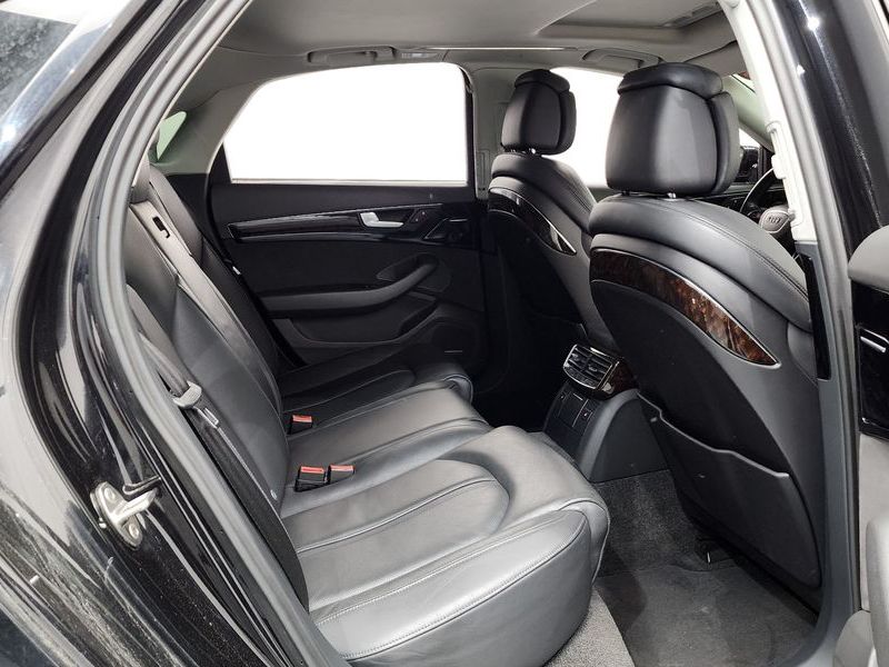 2015 Audi A8 50 TDI Quattro D4 photo 11