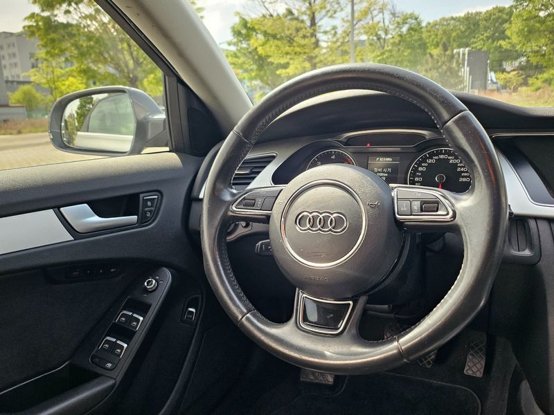 2015 Audi A4 30 TDI Dynamic B8 photo 18