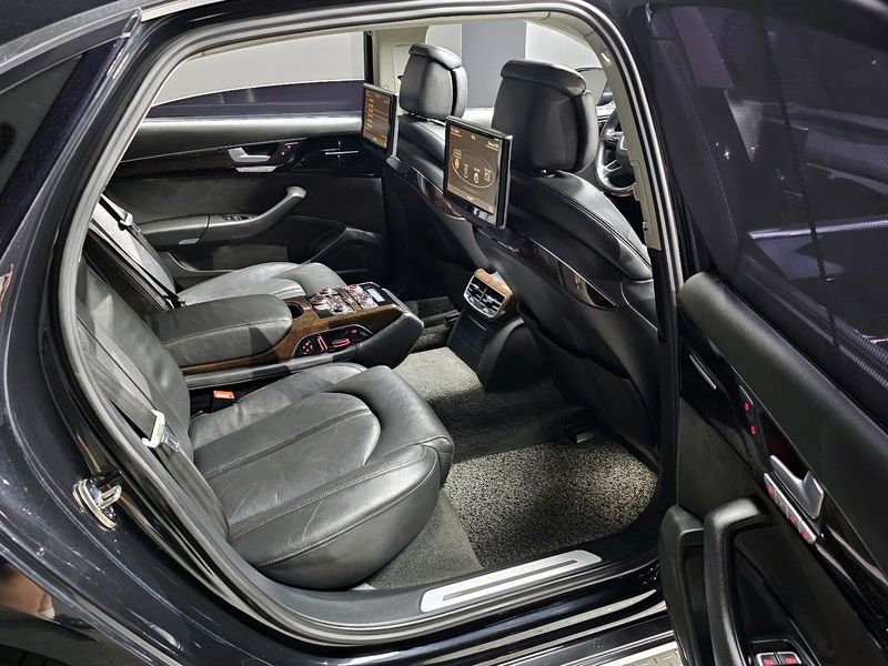 2015 Audi A8 50 TDI Quattro LWB D4 photo 12