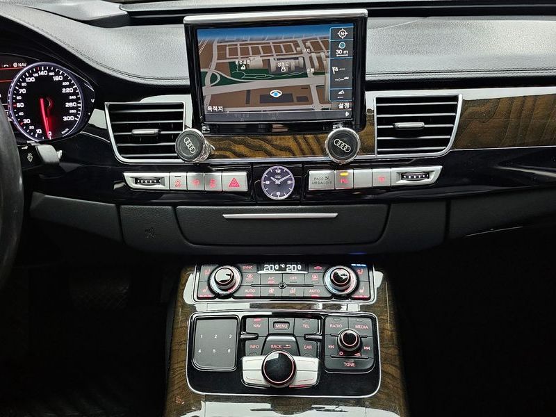2015 Audi A8 50 TDI Quattro LWB D4 photo 14