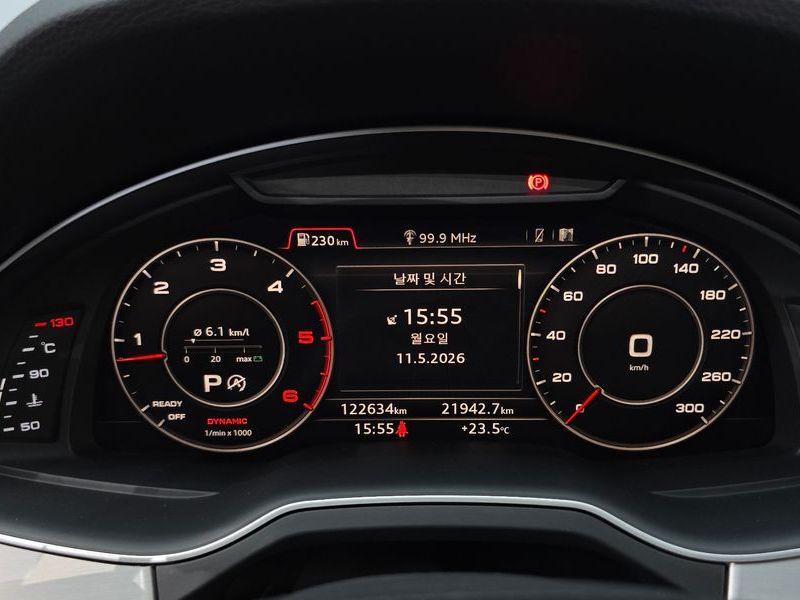 2016 Audi Q7 45 TDI Quattro Sport photo 8