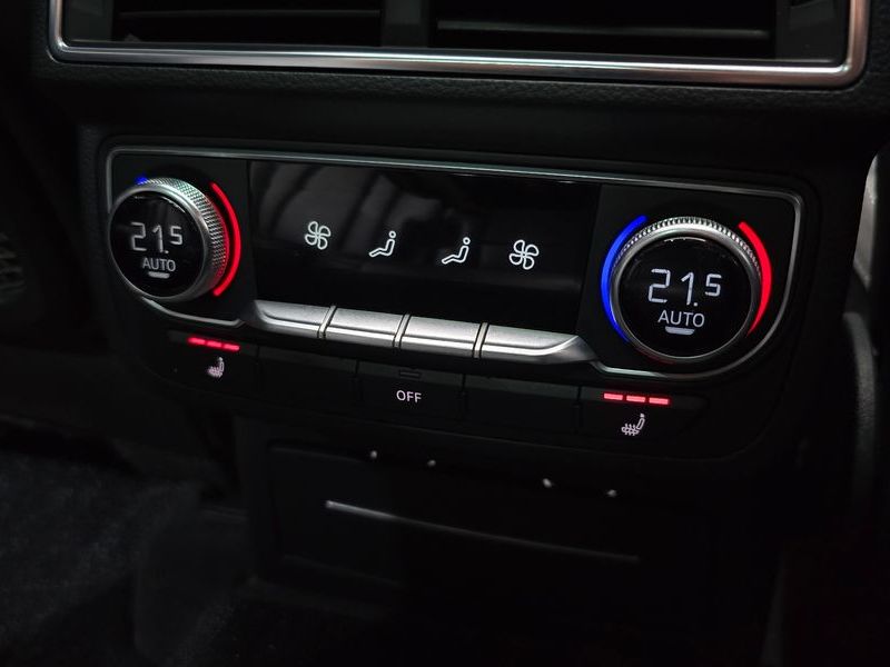 2016 Audi Q7 45 TDI Quattro Sport photo 16