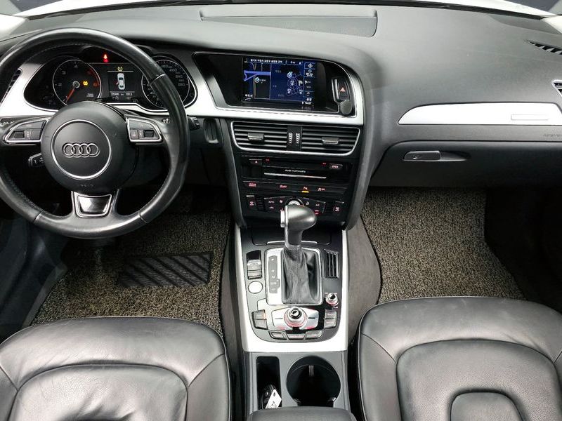 2015 Audi A4 35 TDI Quattro Dynamic B8 photo 7