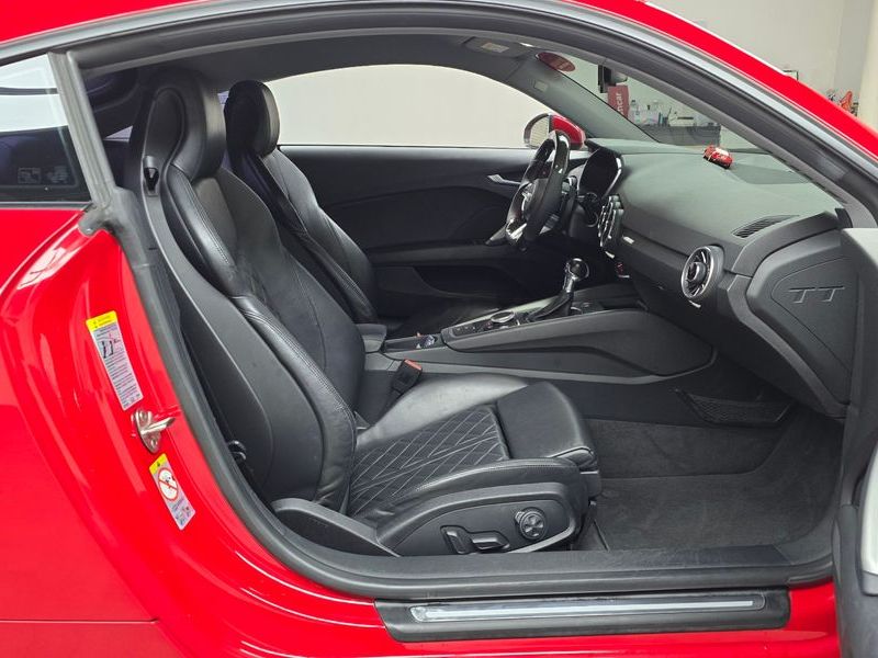 2016 Audi TT Coupe 45 TFSI Quattro photo 11
