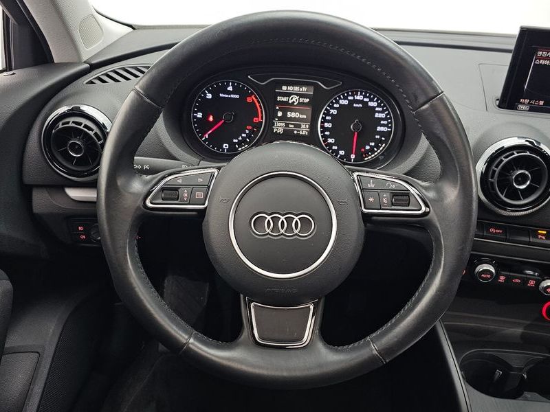 2015 Audi A3 35 TDI Dynamic Sportback 8V photo 13