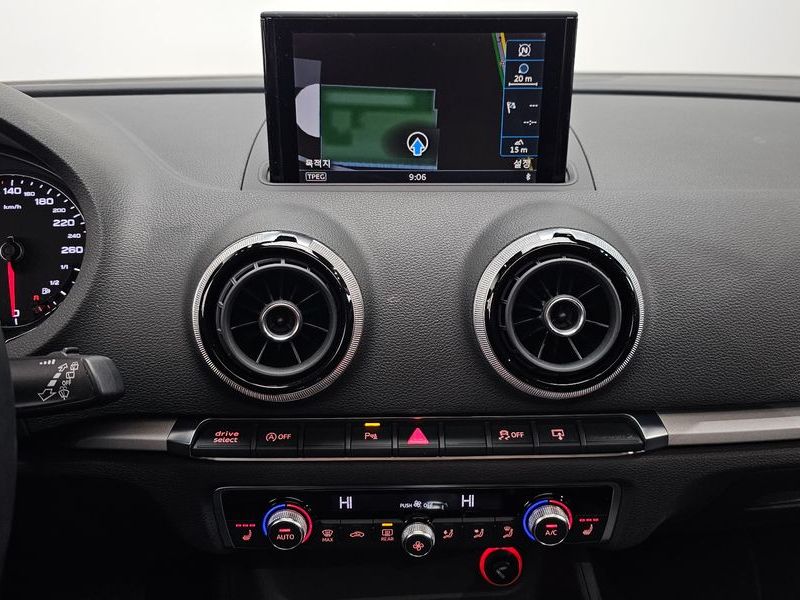 2015 Audi A3 35 TDI Dynamic Sportback 8V photo 14