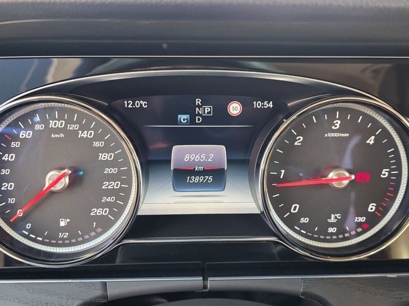 2017 Mercedes-Benz E-Class E220d 4MATIC Avantgarde photo 7