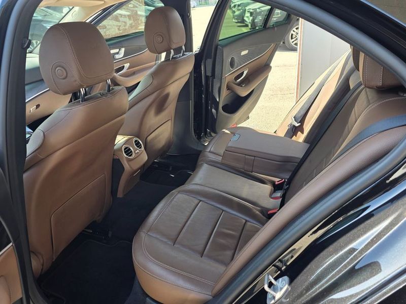 2017 Mercedes-Benz E-Class E220d 4MATIC Avantgarde photo 18