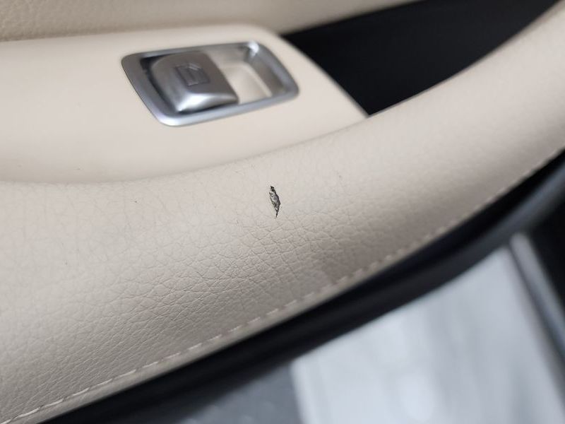 2017 Mercedes-Benz E-Class E220d 4MATIC Avantgarde photo 19