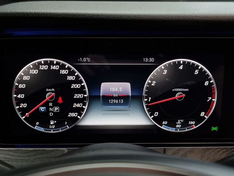 2018 Mercedes-Benz E-Class E300 4MATIC Avnatgarde photo 8
