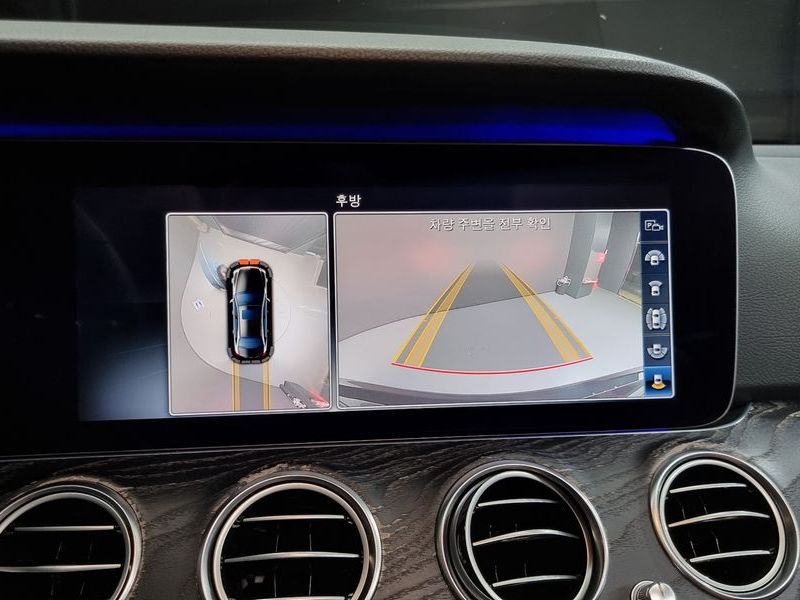 2018 Mercedes-Benz E-Class E300 4MATIC Avnatgarde photo 15