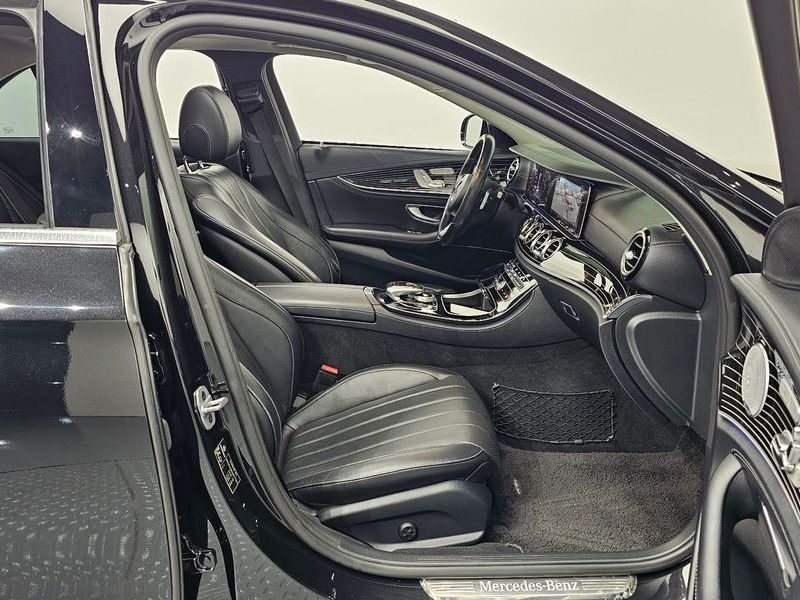 2018 Mercedes-Benz E-Class E400 4MATIC Exclusive photo 10