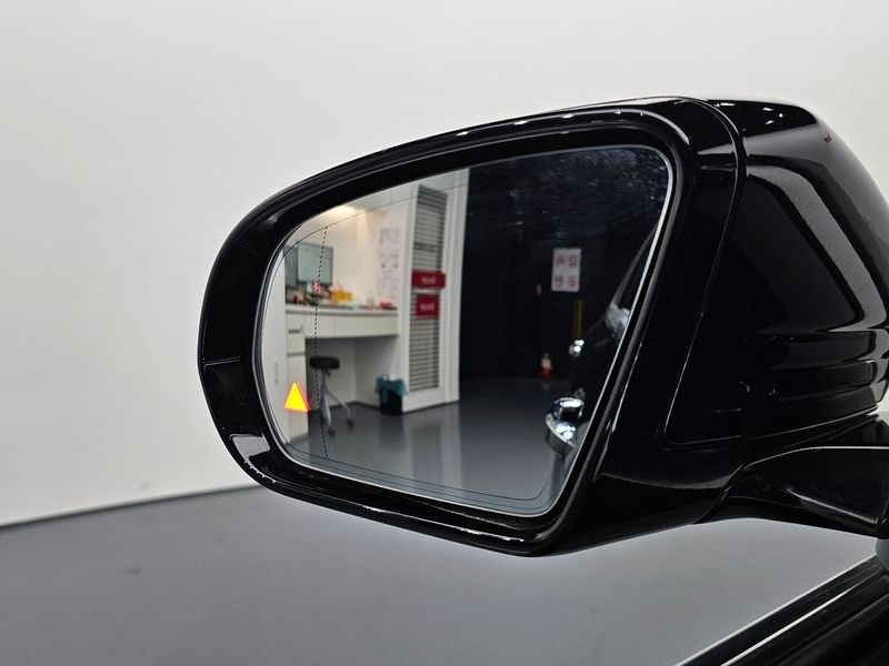 2018 Mercedes-Benz E-Class E400 4MATIC Exclusive photo 16