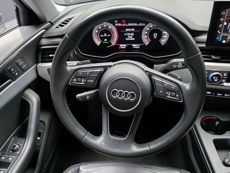 2020 Audi A4 40 TFSI photo 13