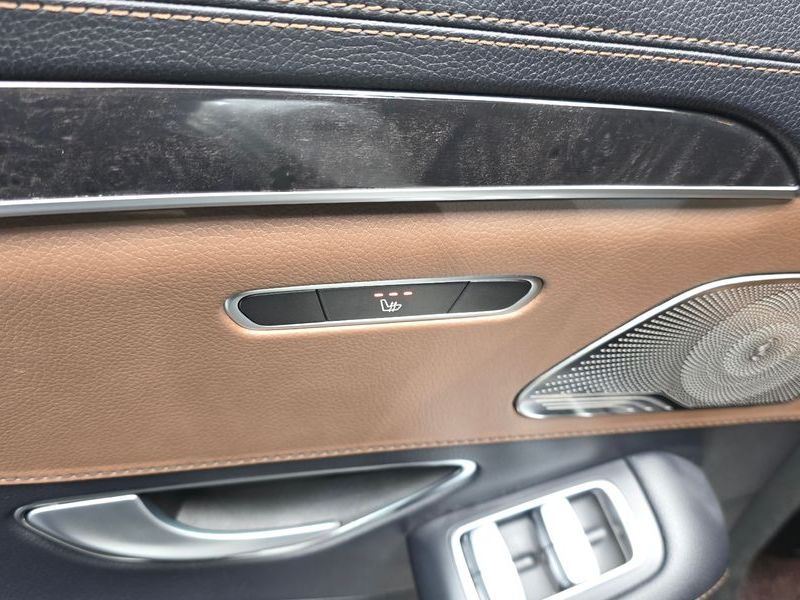 2020 Mercedes-Benz S-Class S350 d 4MATIC AMG Line photo 18