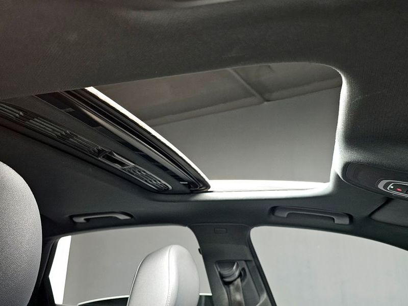 2021 Audi A4 40 TFSI Premium photo 19