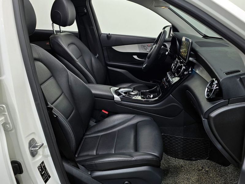 2018 Mercedes-Benz C-Class GLC220 d 4MATIC photo 12
