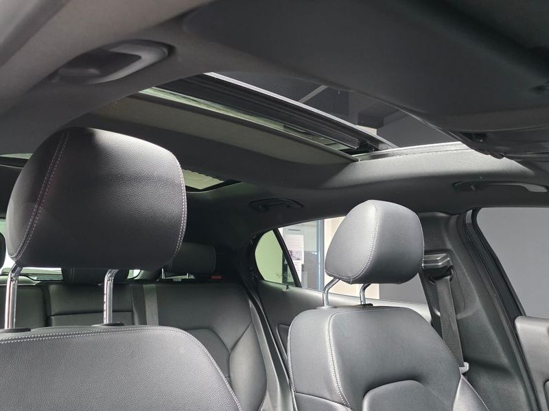 2019 Mercedes-Benz A-Class GLA250 4MATIC photo 13